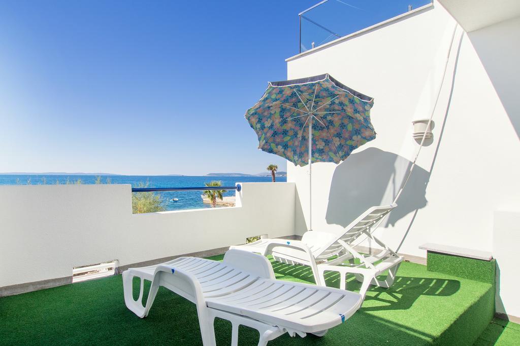 Beach Guesthouse Mediteran Podstrana Cameră foto